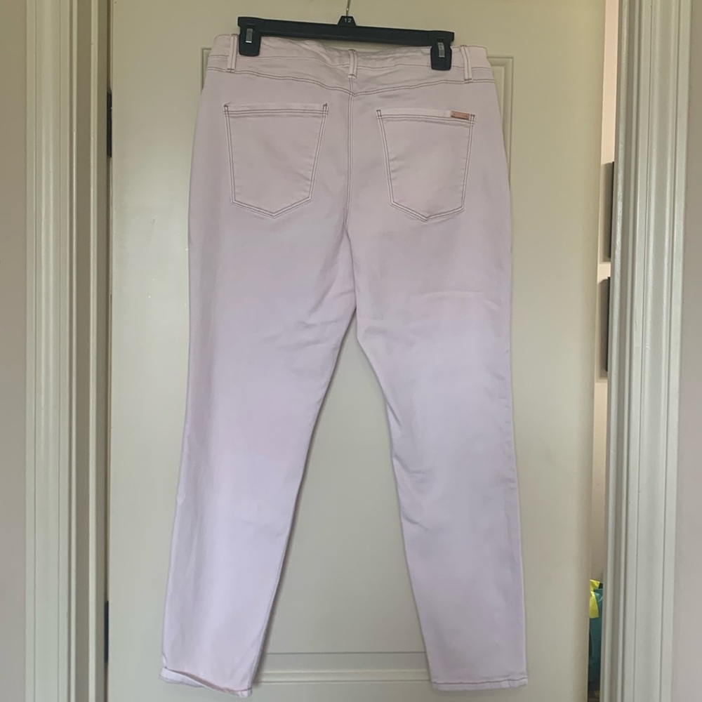 White House Black Market Ankle Skinny Jeans size 8!